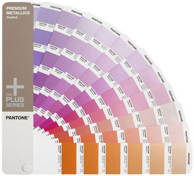 Цветовой справочник Pantone PREMIUM METALLICS Coated - 95Z7UY74